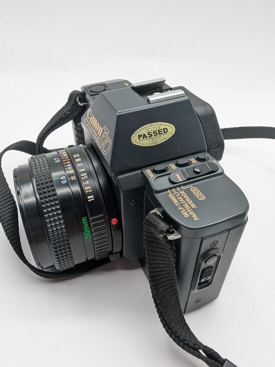 Canon T70 - 35mm SLR Camera With Canon Lens FD 50mm 1:1.8 - TESTED - Picture 8 of 8